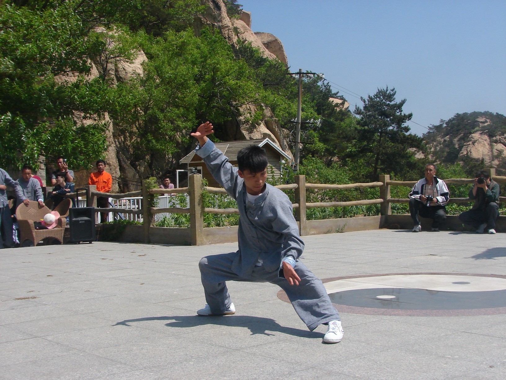 武当拳/剑 - 在华外籍旅居者、留学生日常温和健身减压 2